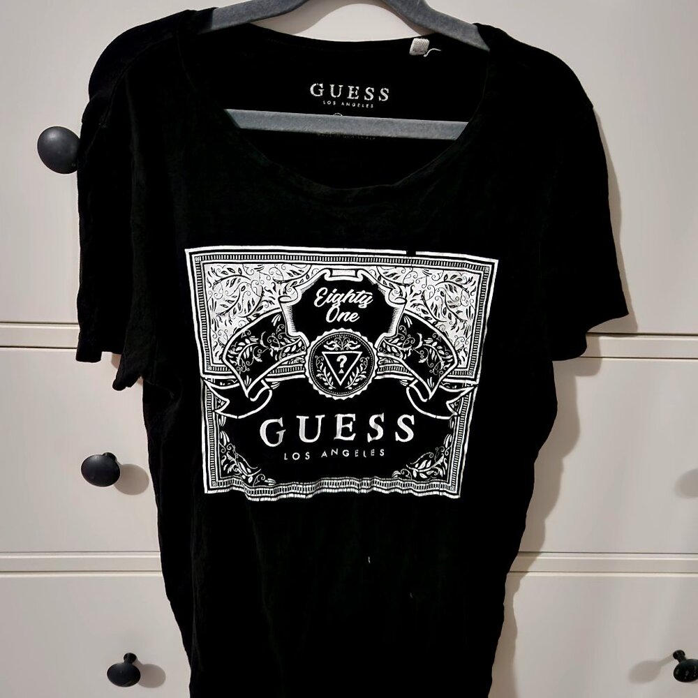 Guess womans shirt